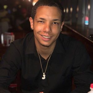 Meet your Posher, Jeremiah